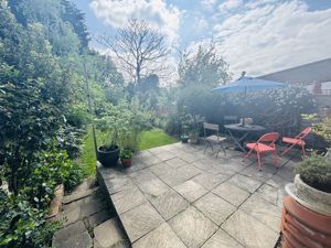 Photo 9- click for photo gallery